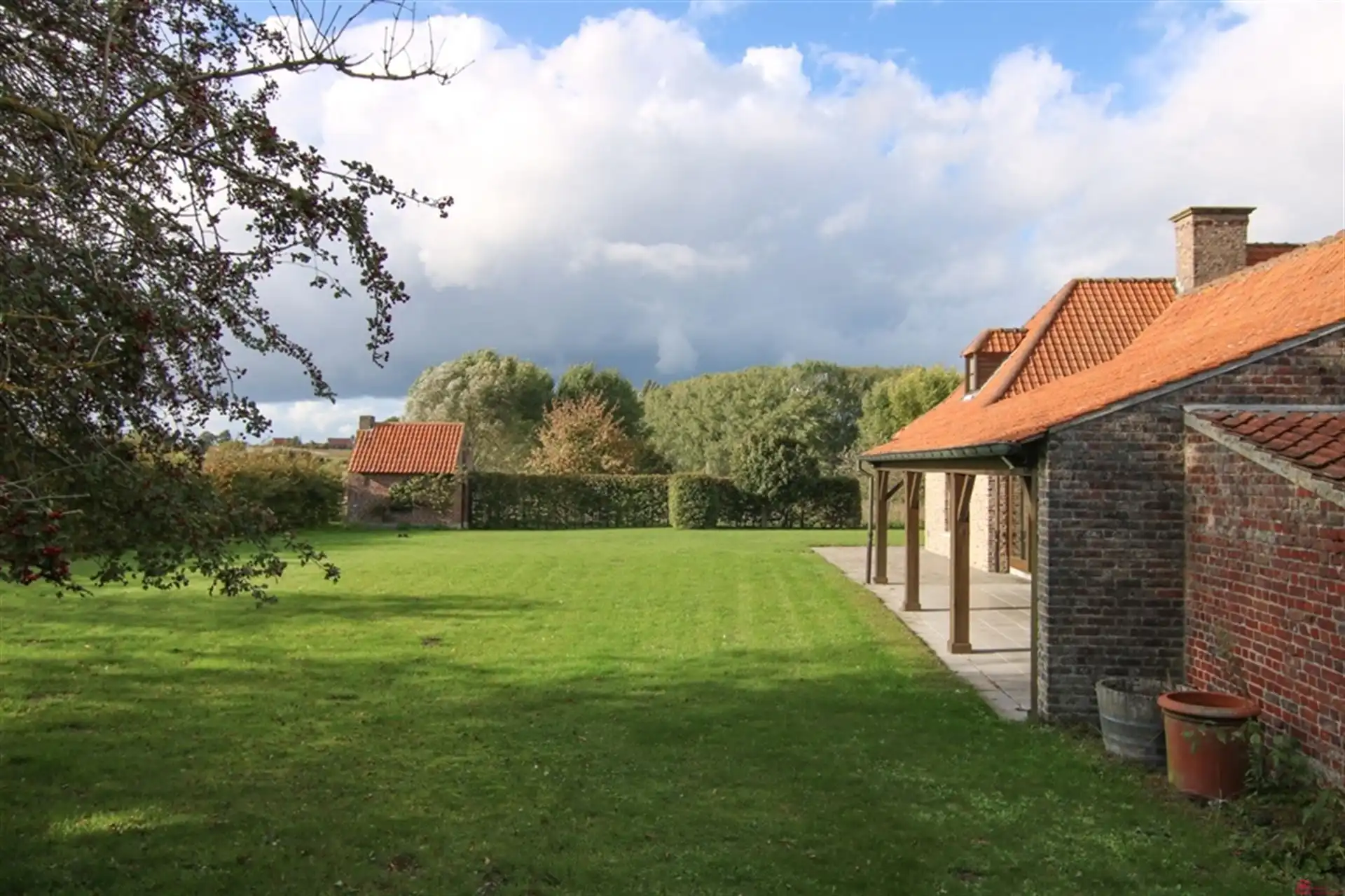 Ruimte, charme & natuur: villa met weide in Bellegem foto 7