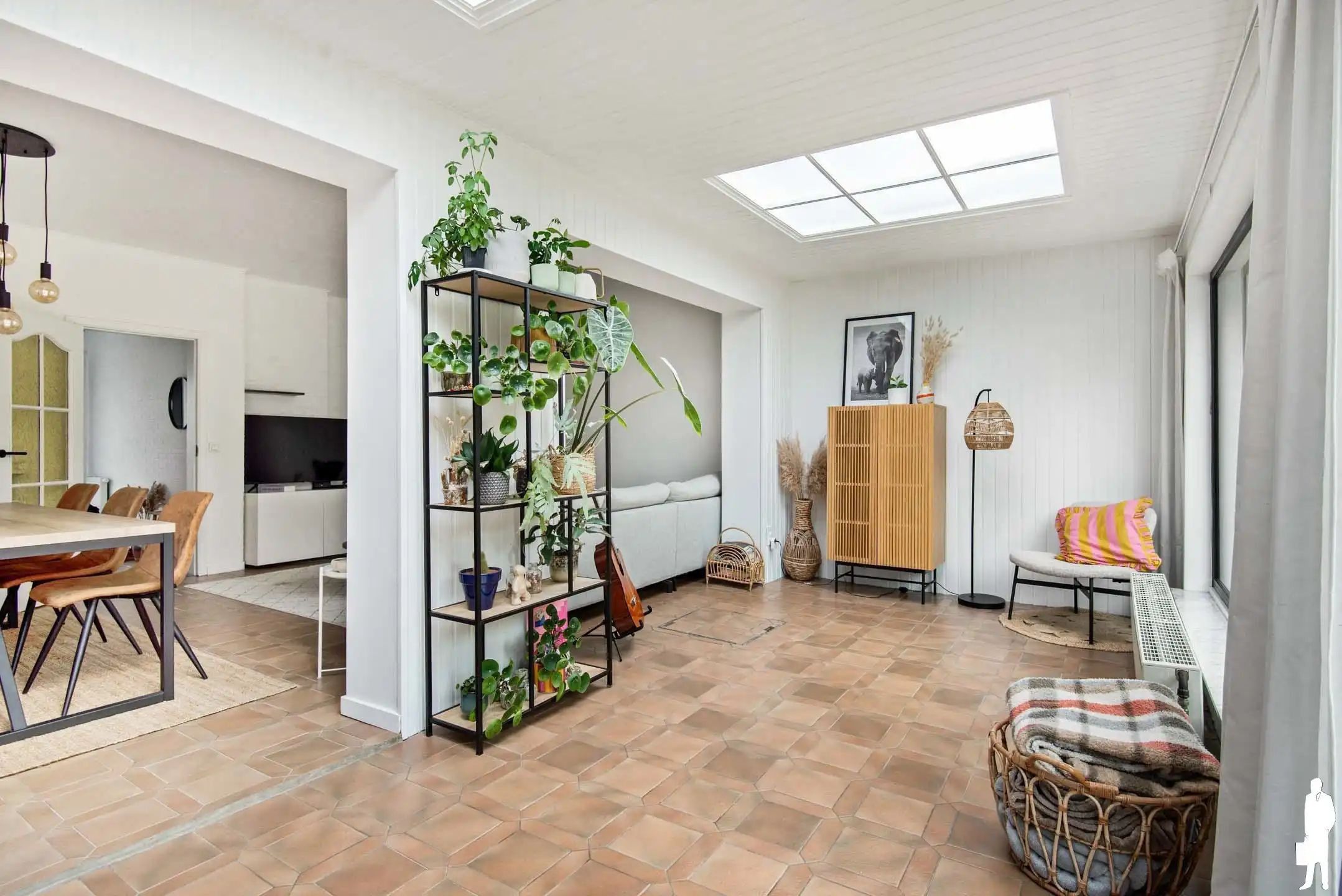 Instapklare gezinswoning met 3 slaapkamers en gezellige tuin foto 11