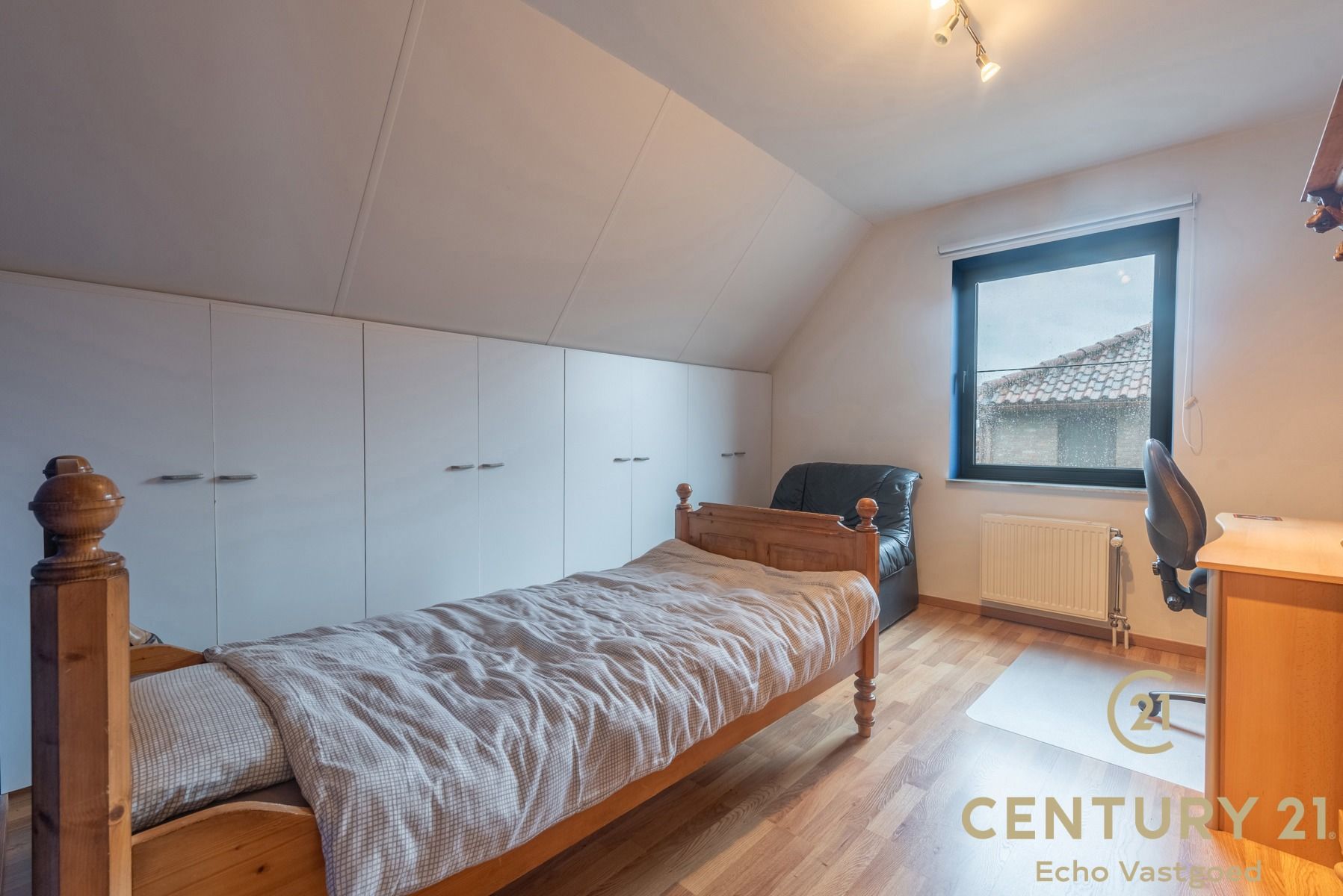 Ruime gezinswoning met 4 slaapkamers en polyvalente ruimte  foto 25