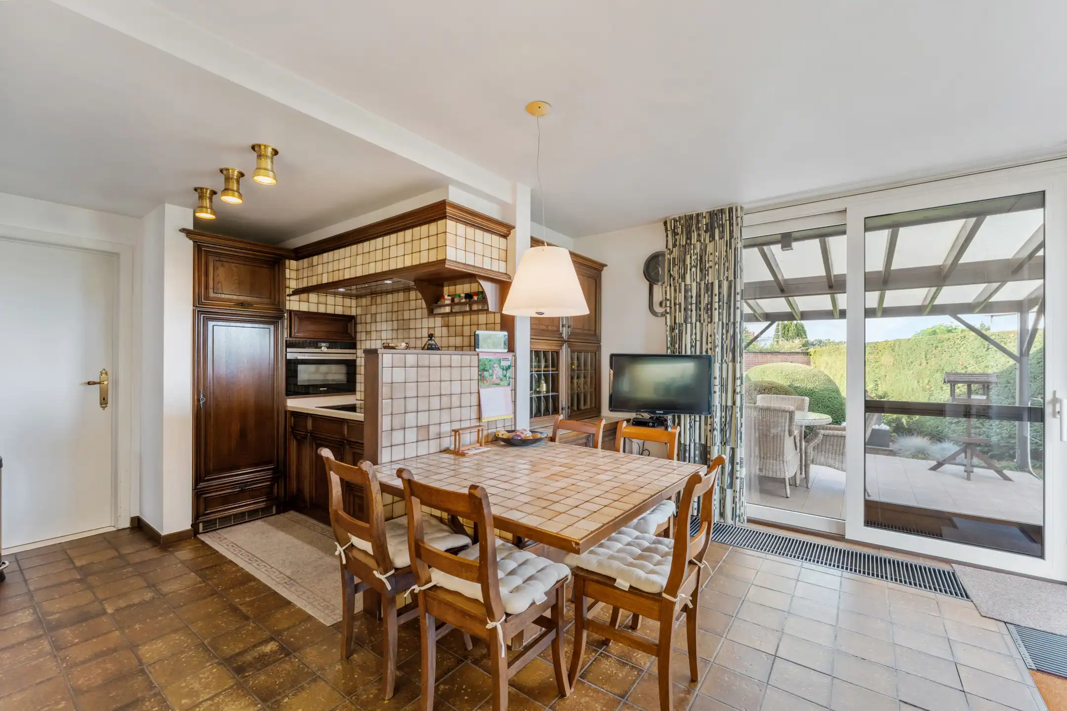 Woning met handelspand op 28a17ca foto 9