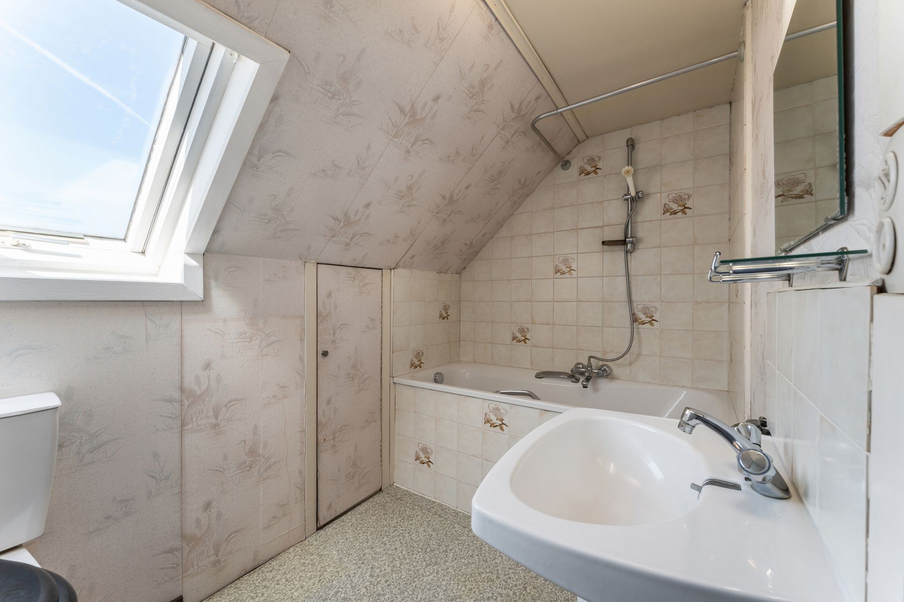 Ruime woning met gunstig EPC, grote tuin en loods foto 9