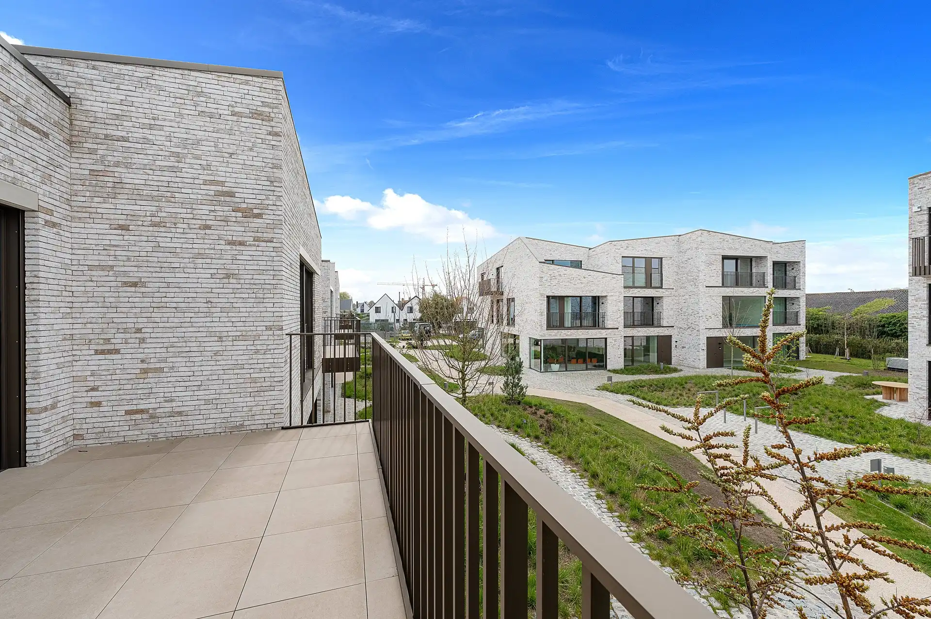 Architecturale BEN-woning met uitzonderlijke leefruimte en zonovergoten terrassen foto 16