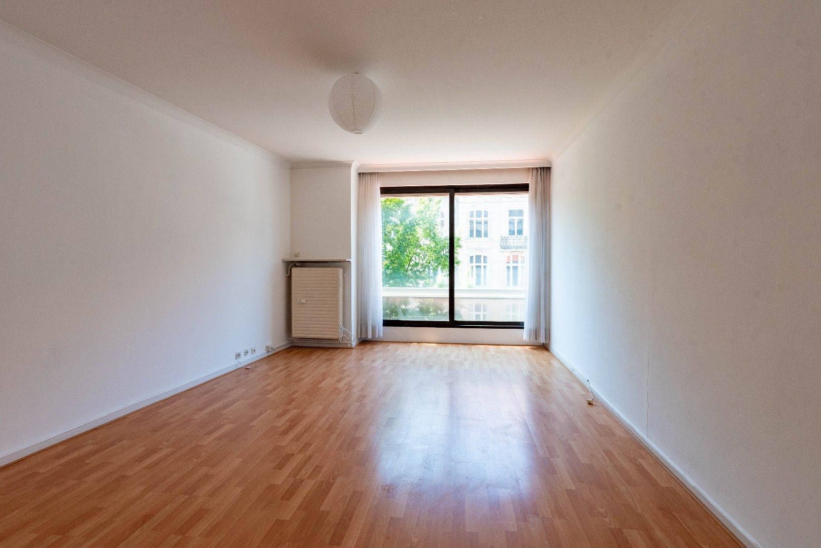 Goed gelegen één slaapkamer appartement foto 2