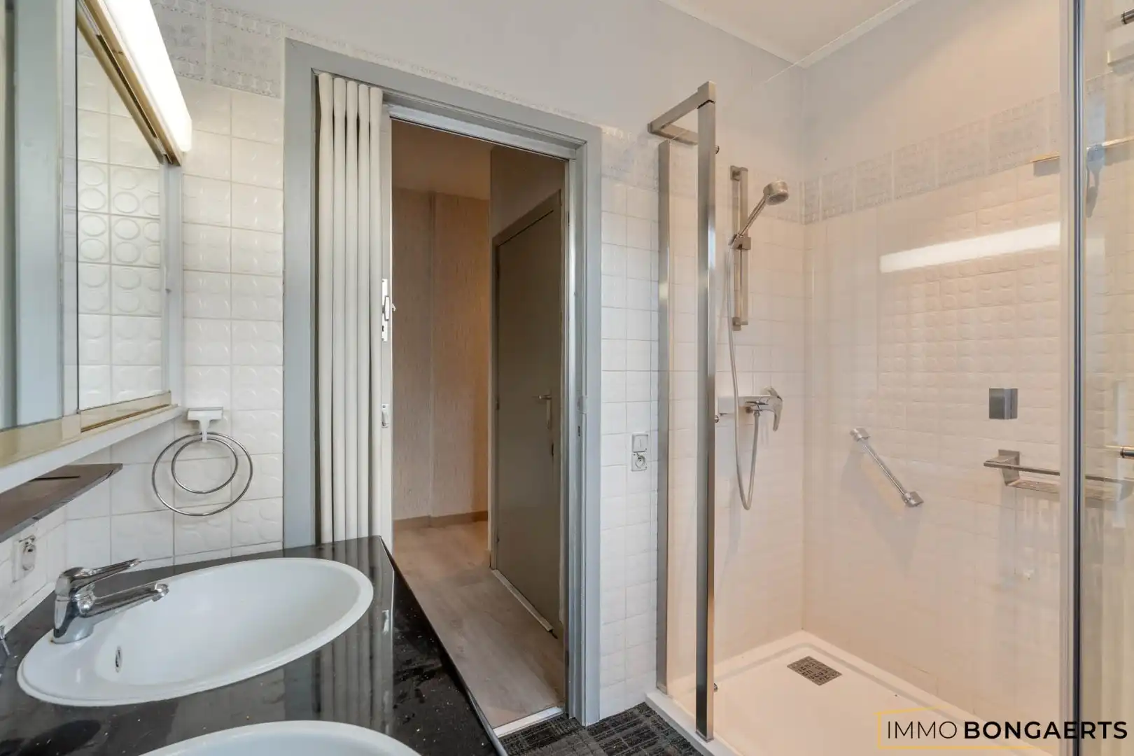 Gelijkvloerse woning met polyvalent bijgebouw foto 20