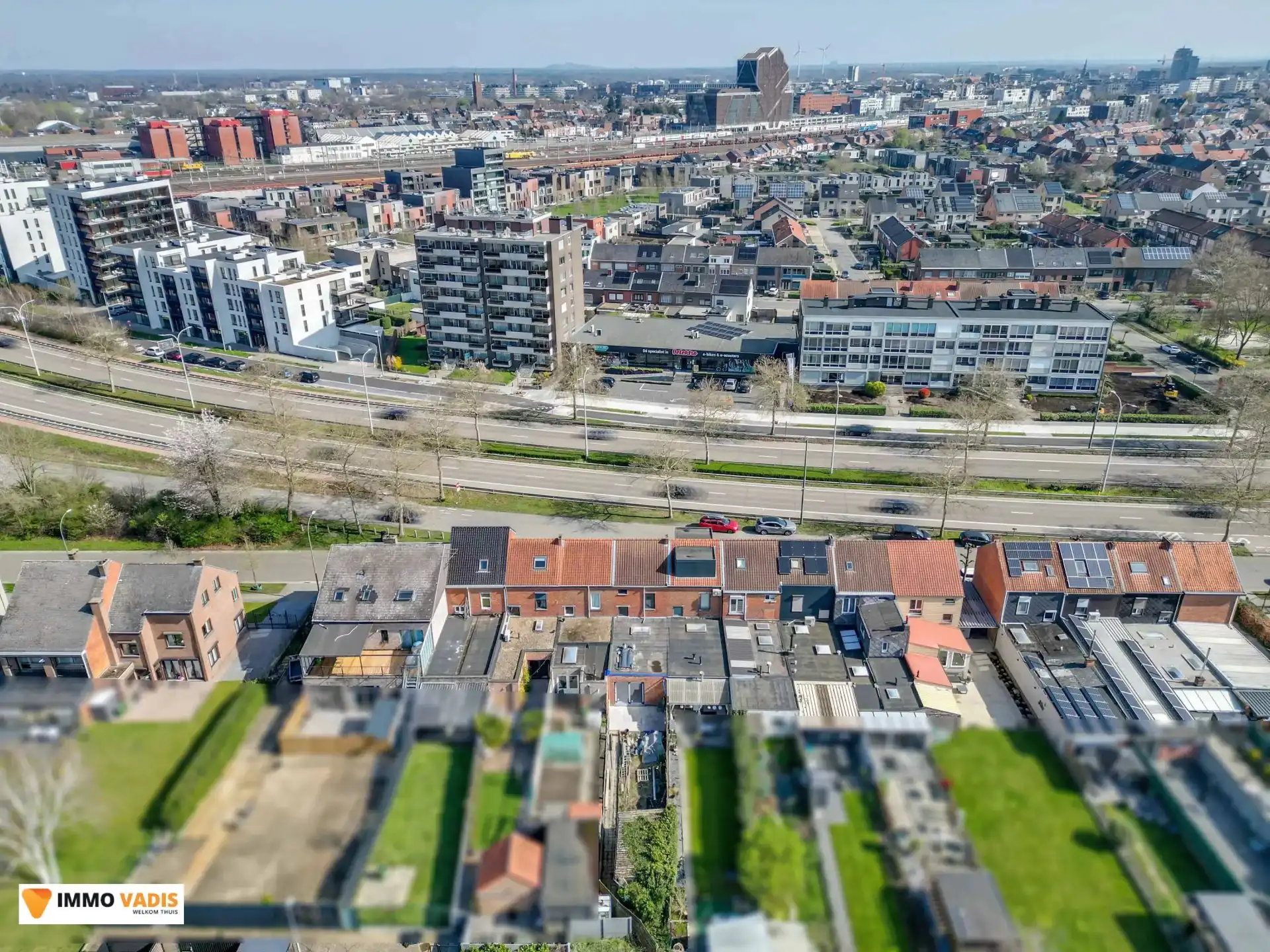 Gerenoveerde energiezuinige woning met 3 slaapkamers foto 3