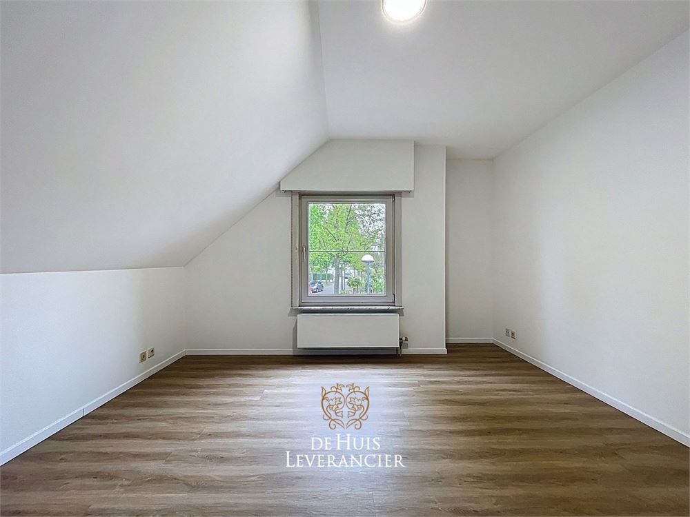 Instapklare, gerenoveerde villa in het hart van Kontich waar rust en comfort gegarandeerd worden foto 21