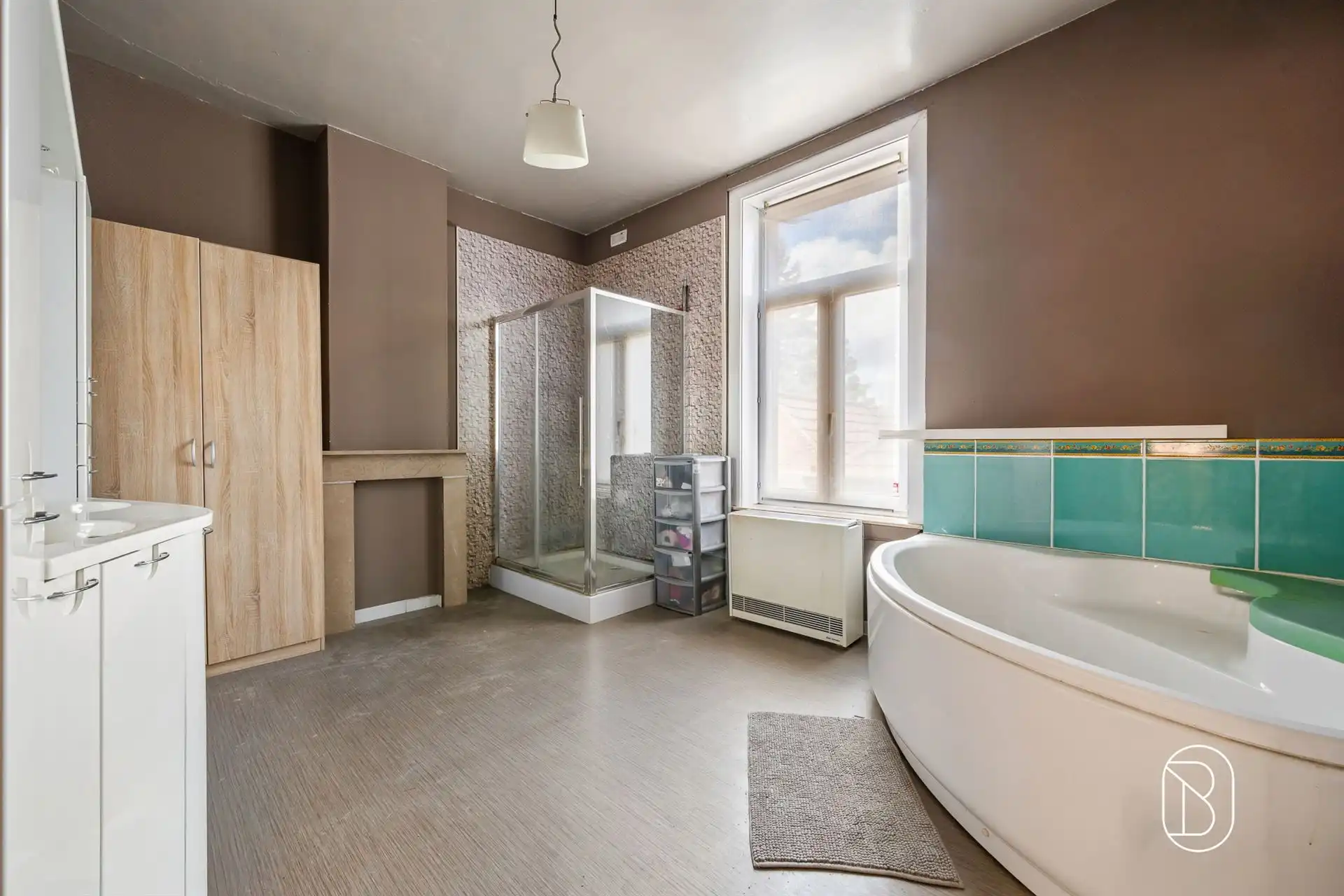 Voormalige bakkerij met woonst, garage, tuin en potentieel foto 17