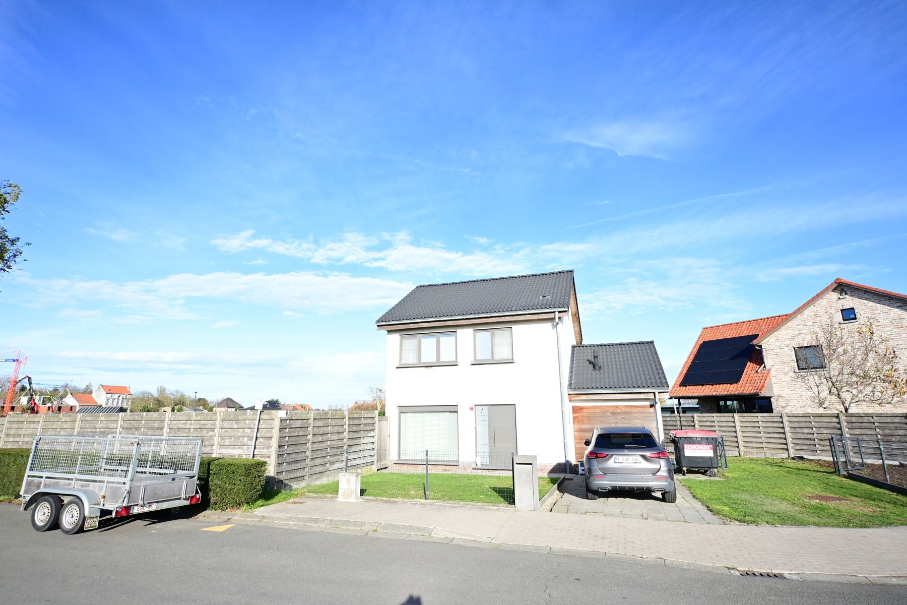 Hoofdfoto van de publicatie: Leuke open bebouwing met bijhuis in Leffinge.