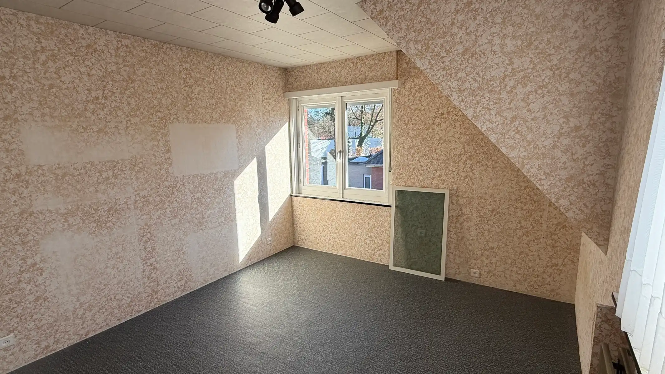 Woning met werkplaats / atelier  foto 15