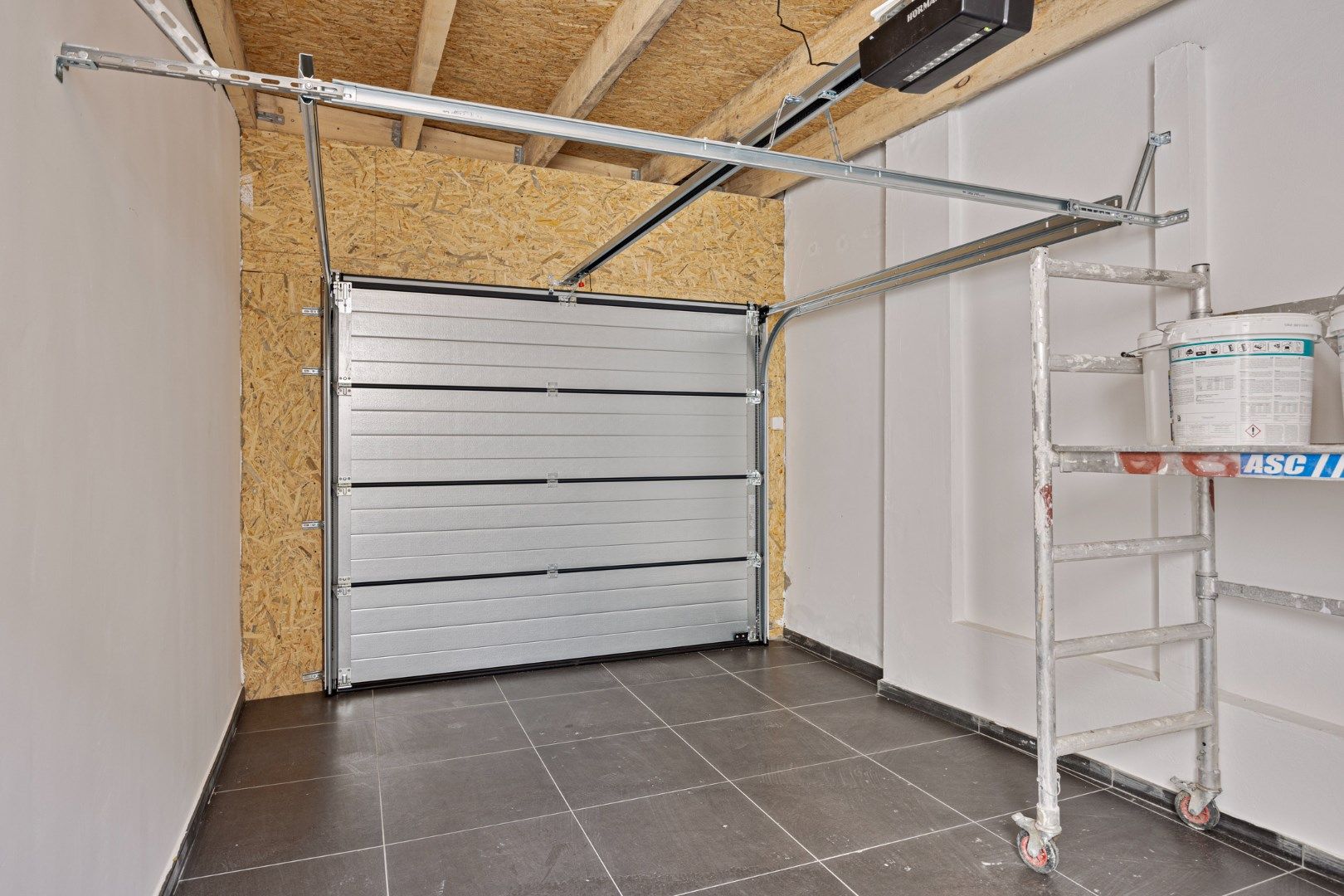 Gerenoveerde woning met 3 slaapkamers, stadstuin en garage! foto 21