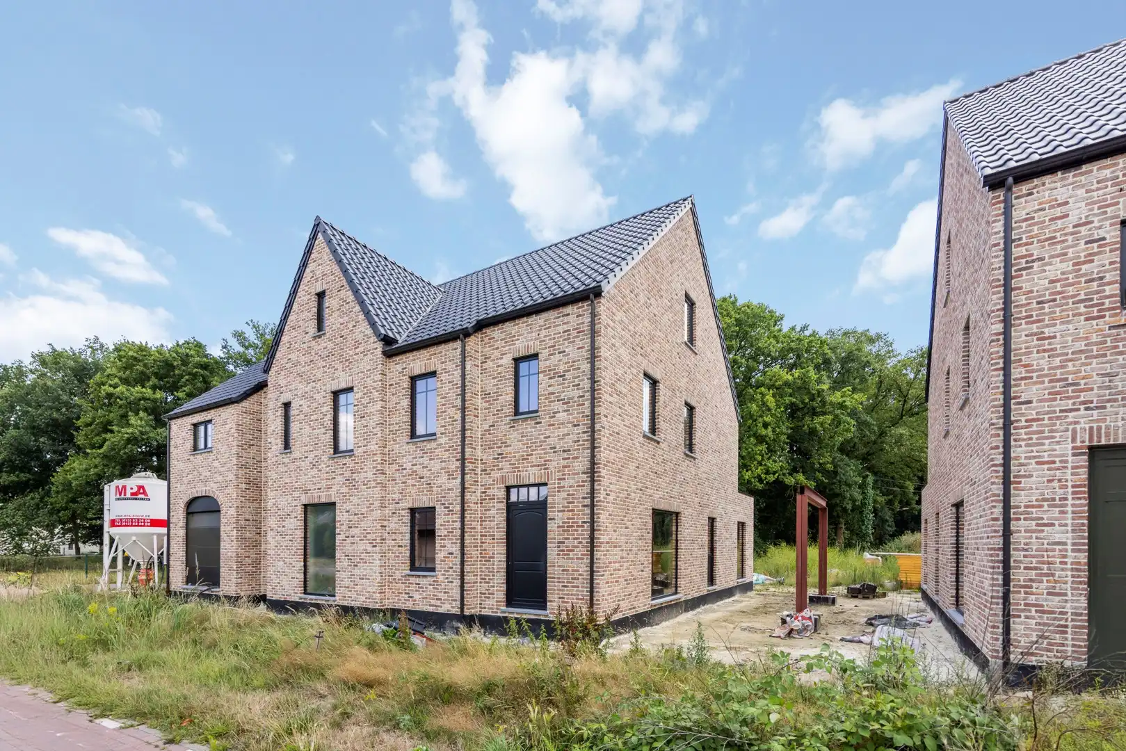 Casco woning in landelijke pastorijstijl met zuidgerichte tuin en 210 m² woonoppervlakte foto 11