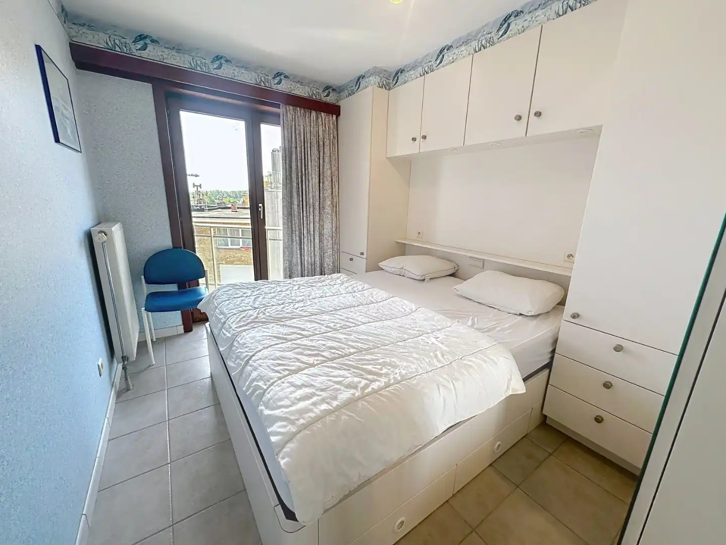 Appartement te koop met frontaal zeezicht op de Zeedijk foto 13