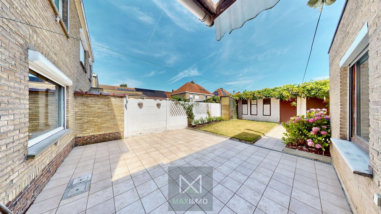Te renoveren woning met potentieel op toplocatie in Wevelgem foto 15