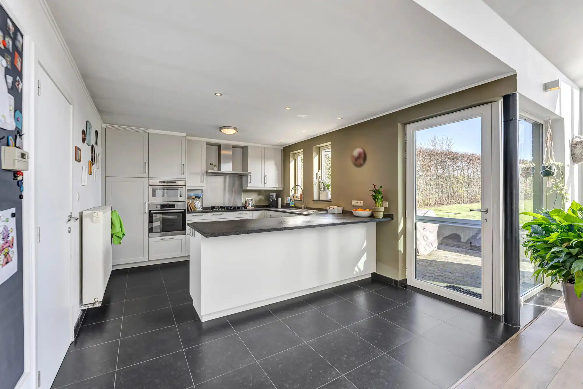 Instapklare, gezellige woning op een rustige locatie foto 11