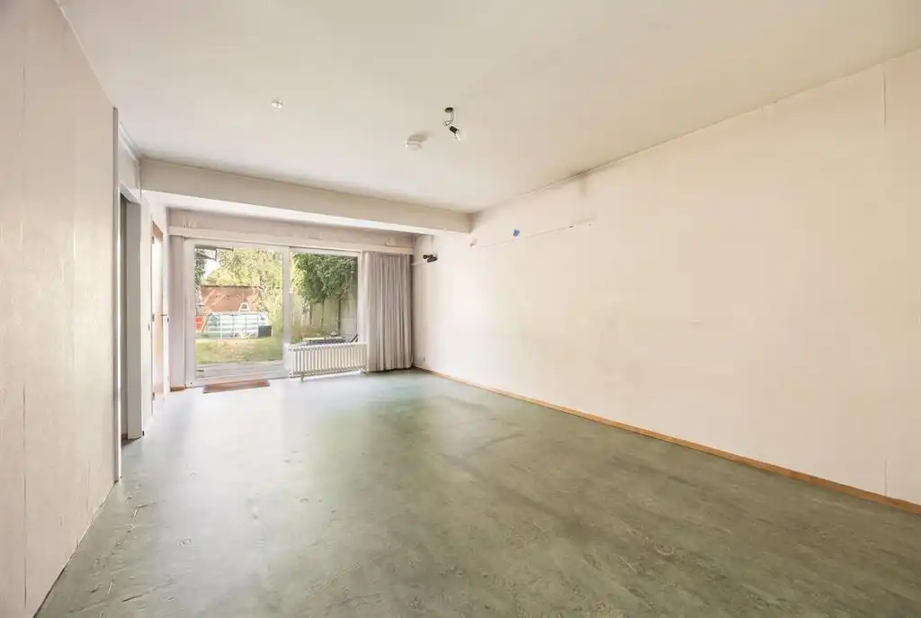 Architecturale designwoning met 4 slpk en garage foto 21