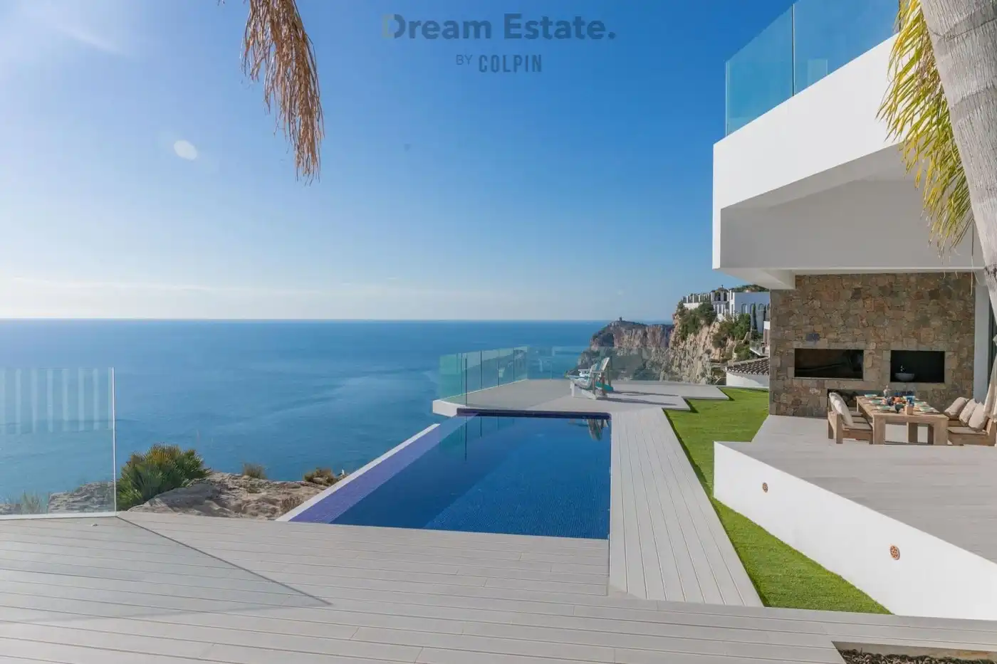 Villa op de eerste lijn foto 2