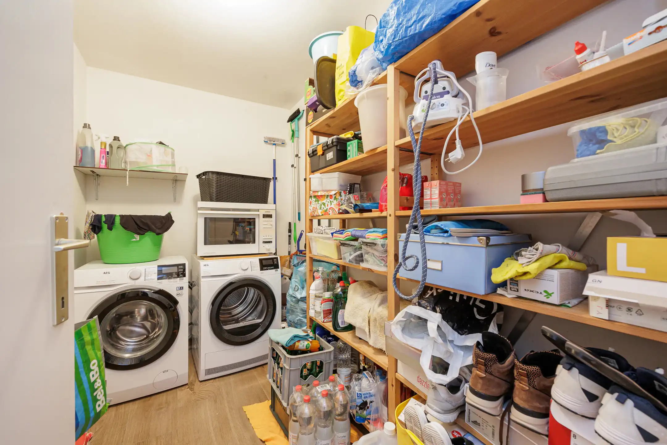 Instapklare  woning met drie slaapkamers en stadstuintje foto 12