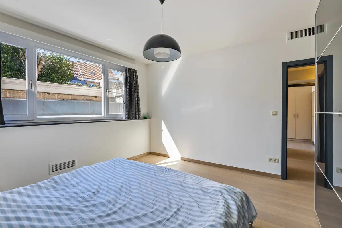 Charmant gelijkvloersappartement met zicht op de Leie, vlak bij het Sint-Pietersstation foto 11