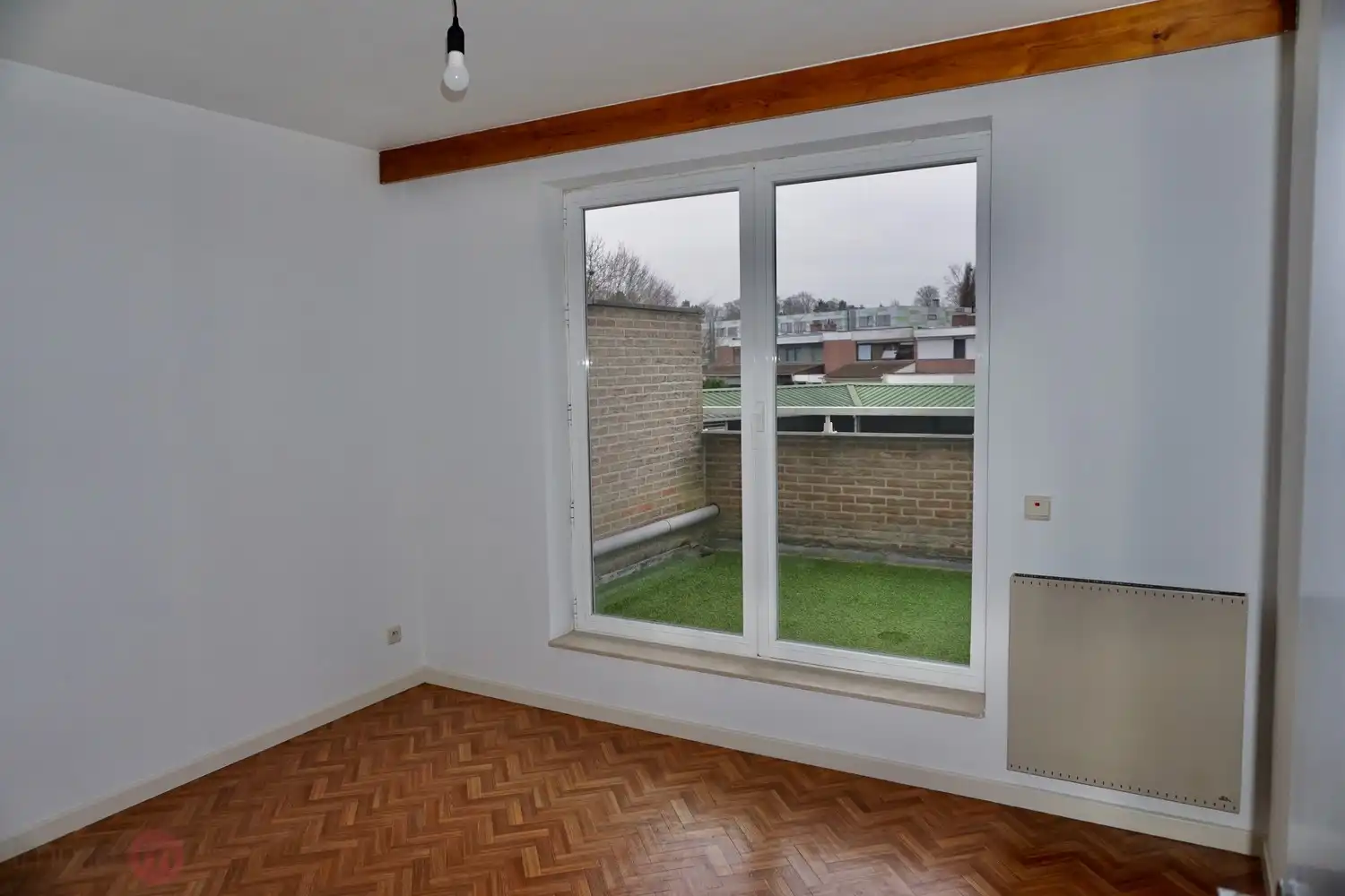 Goed gelegen appartement met 2 slaapkamers, terras en autostaanplaats foto 18
