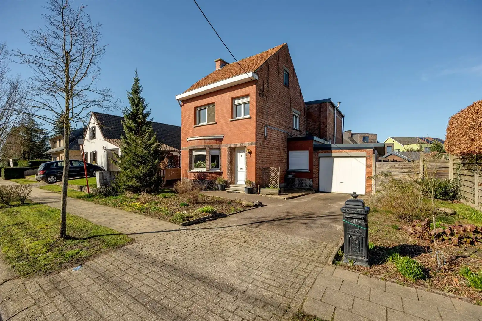 Ruime, karaktervolle woning op west perceel. foto 4