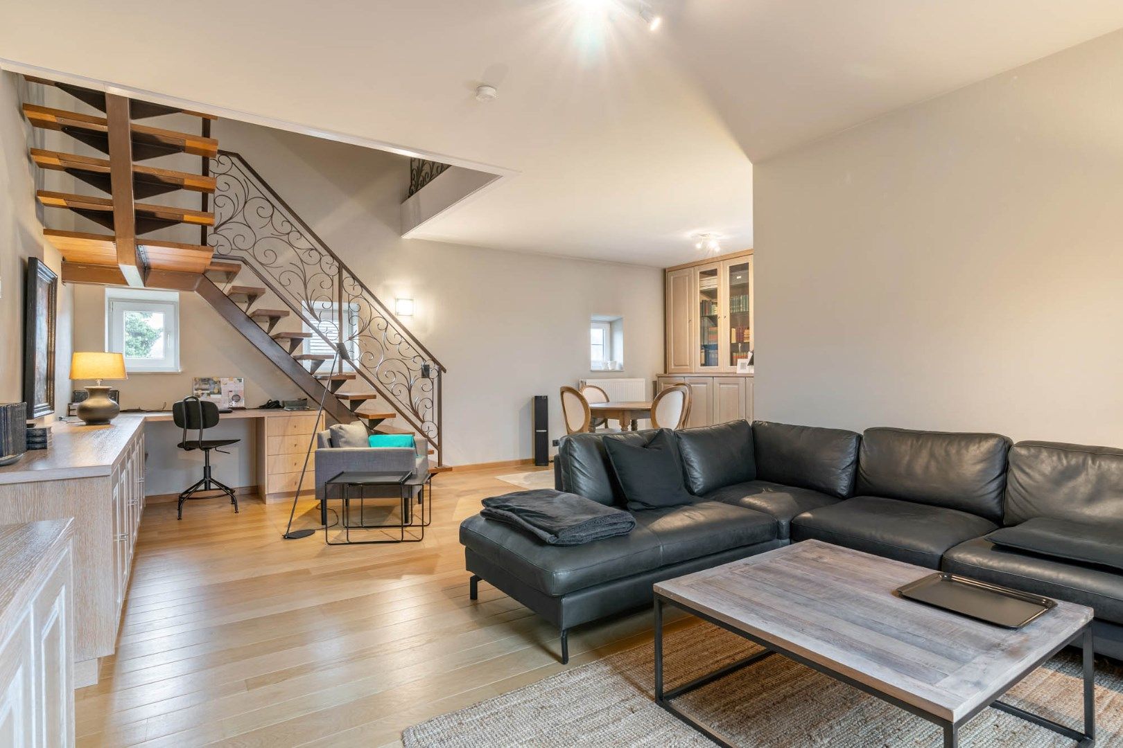 IN OPTIE - Ruim en aantrekkelijk duplexappartement met prachtig dakterras, garage en berging foto 10