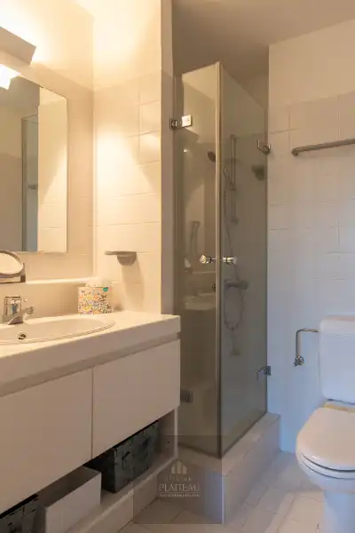 Uitzonderlijk doorloop-appartement aan het strand van Groenendijk. foto 16