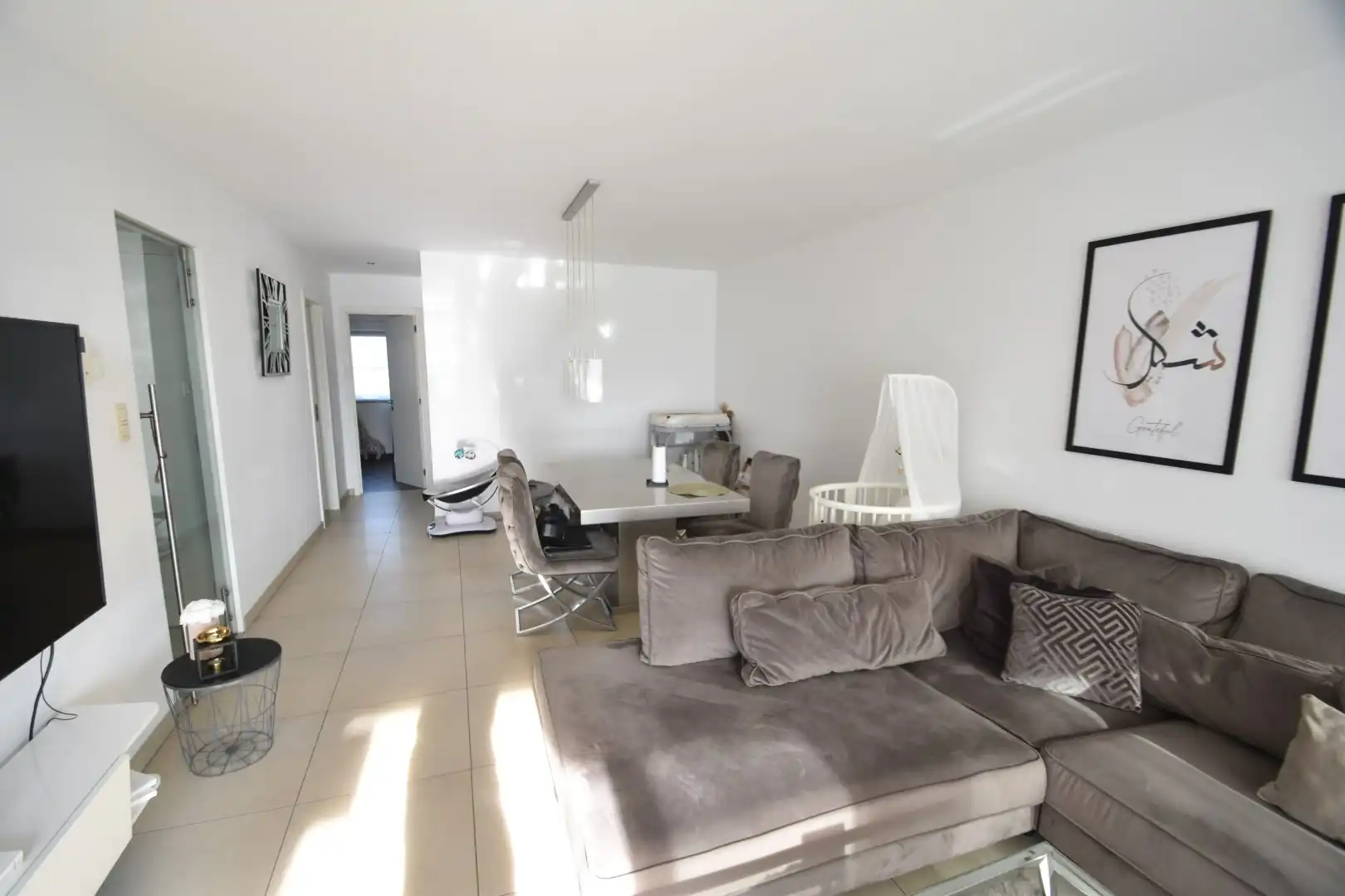 Zeer verzorgd appartement met 2 slaapkamers foto 3