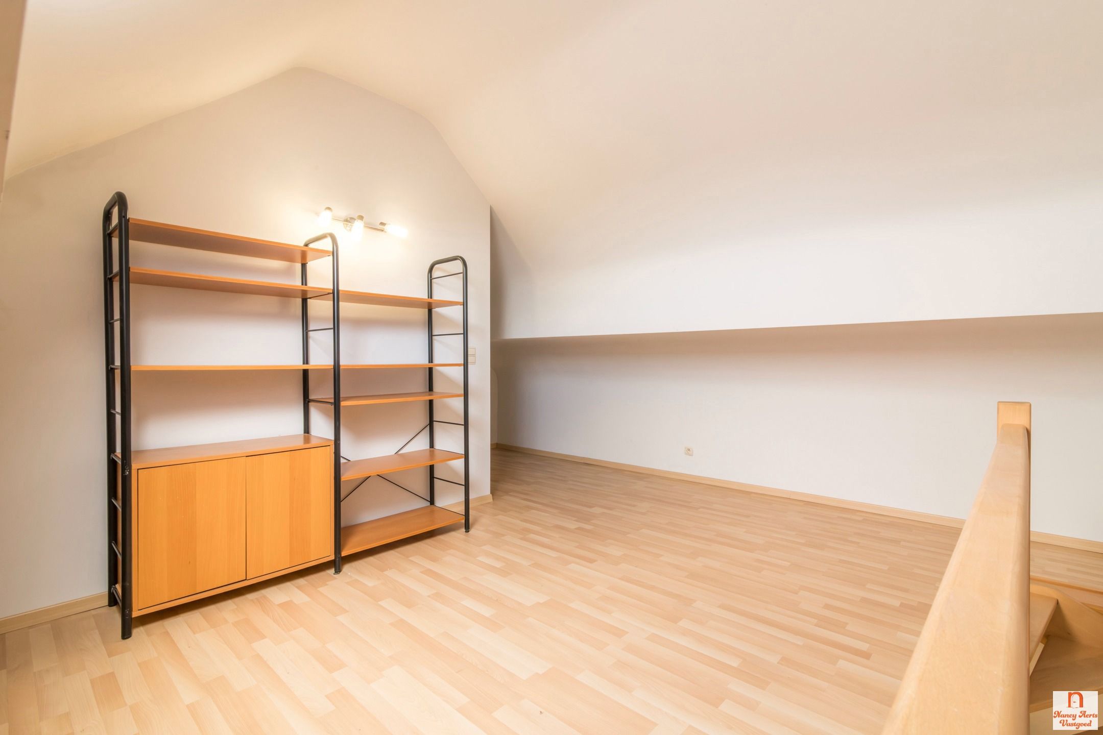 Appartement met autostaanplaats in hartje Koersel foto 17