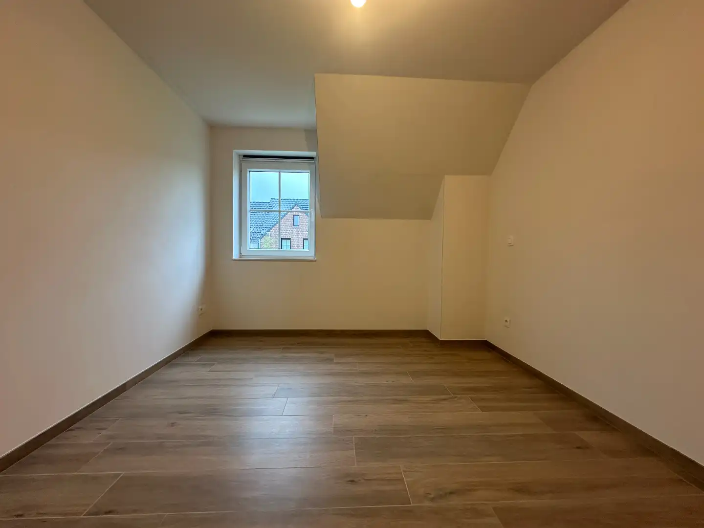 Mooie nieuwbouwwoning met 3 slpk en tuin, rustig gelegen in Torhout Wijnendale foto 20