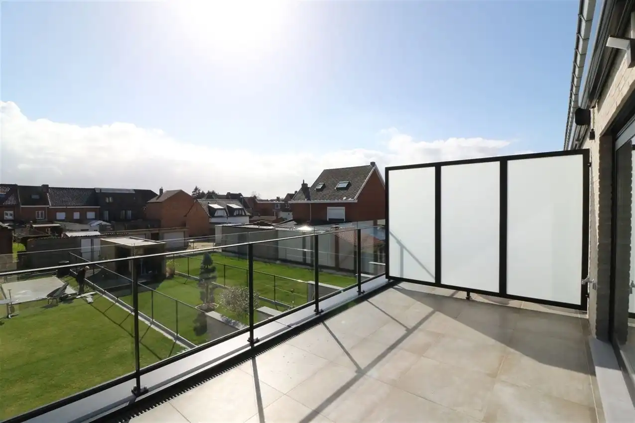 Nieuwbouwappartement met groot zuidgericht terras, 2 slpk. en autostaanplaats binnen foto 14