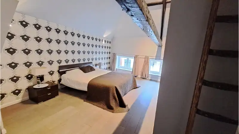 Uniek handelspand met woonst te koop in het centrum van Brugge foto 9