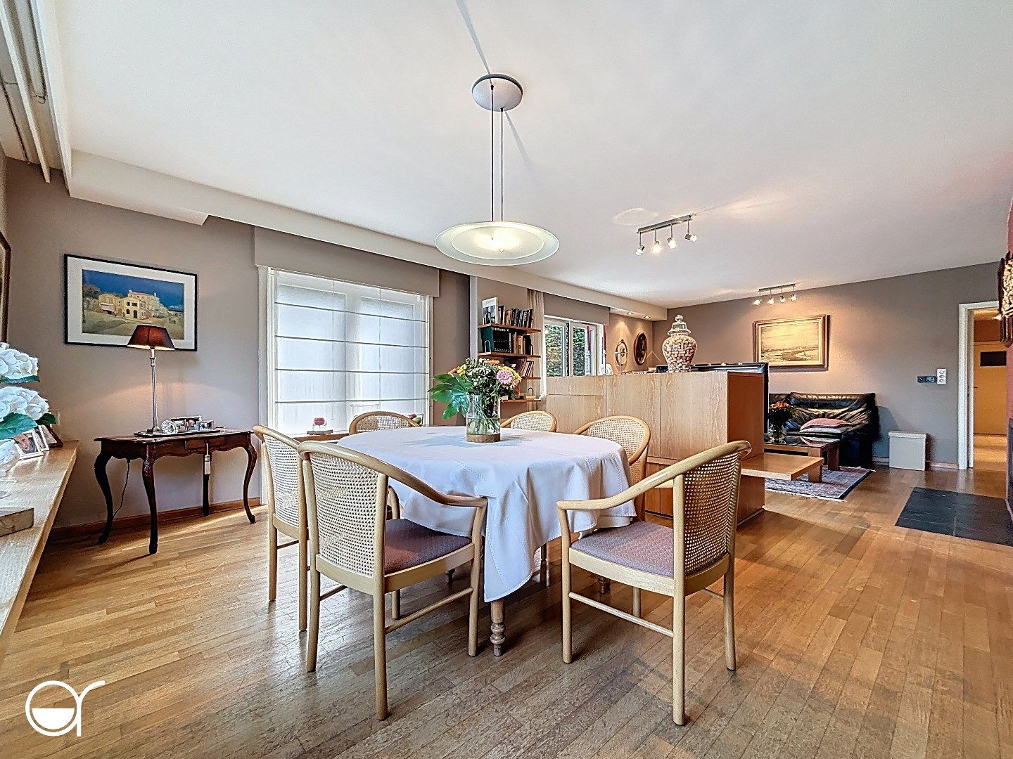 Rustig gelegen bungalow met tuin en 2 garages in Vosselare foto 7