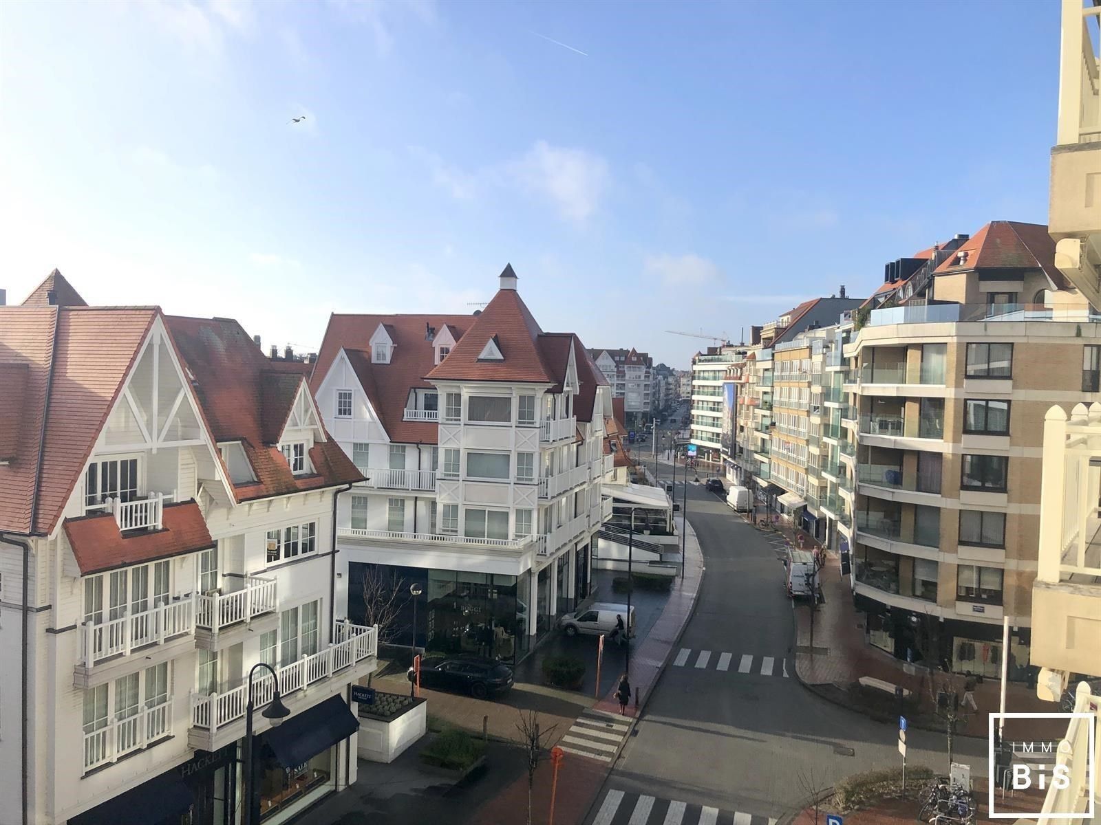 ()=>{if(producerUpdateValueVersion(node),producerAccessed(node),node.value===ERRORED)throw node.error;return node.value} Kustlaan 111 -/2.1 - 8300 Knokke-Heist