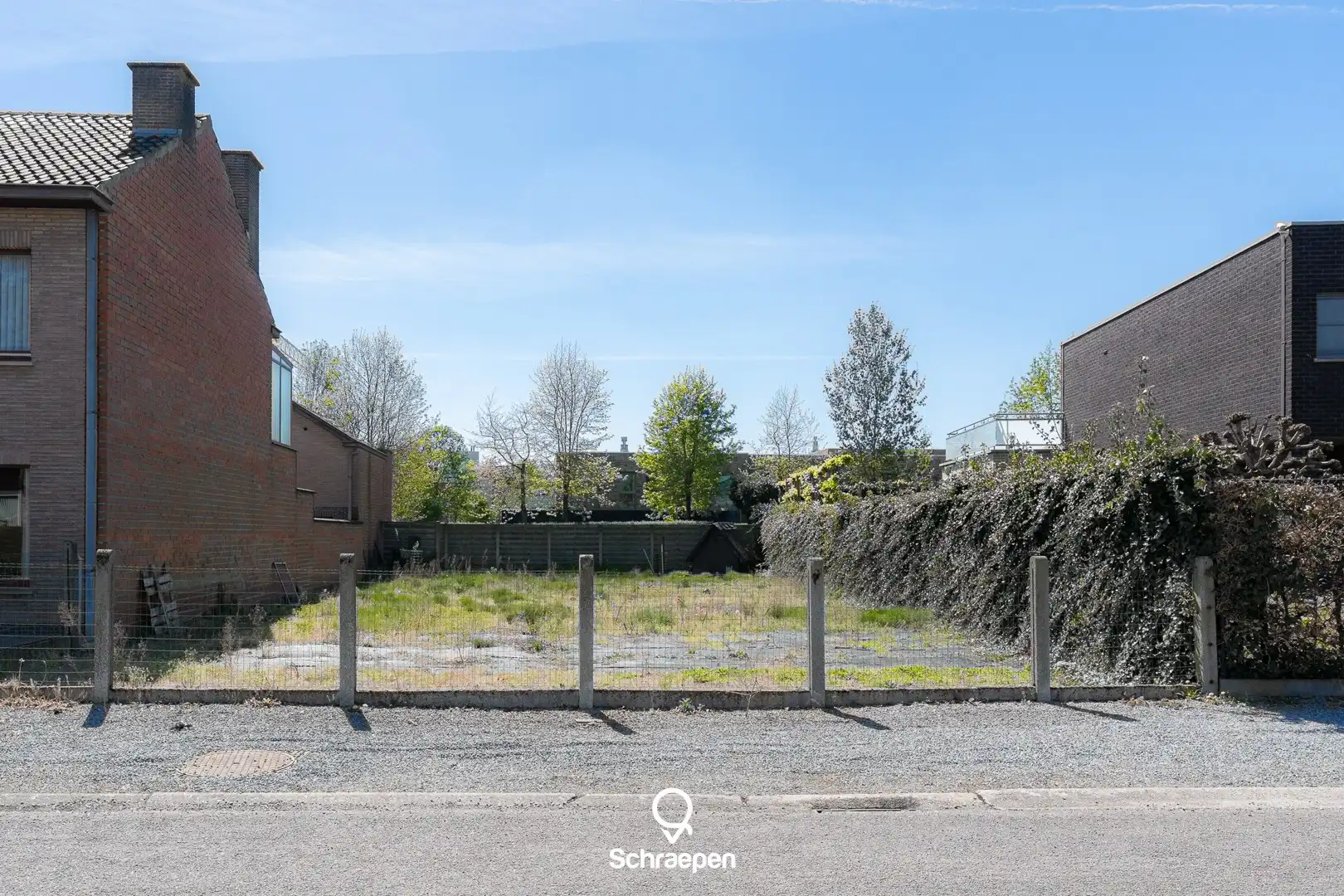 Mooie bouwgrond voor halfopen bebouwing (circa 4,5 are) op TOP-locatie in Zonhoven-centrum! foto 2