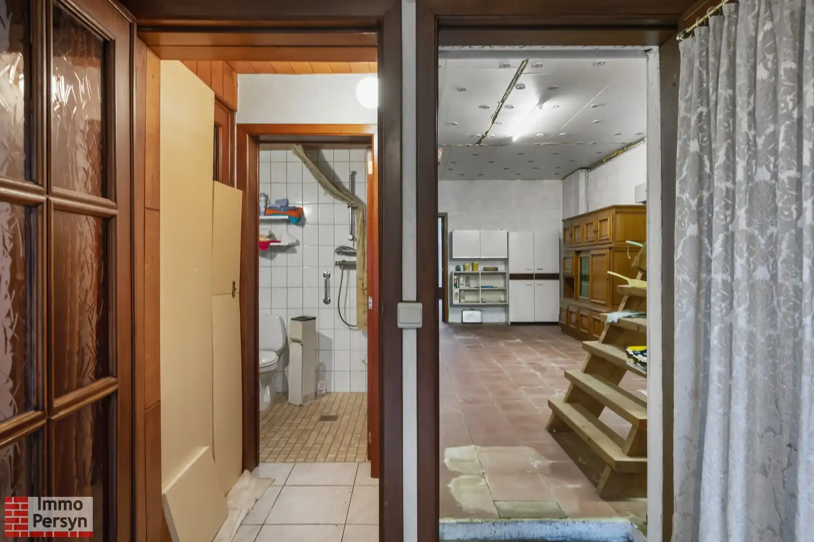 Strategisch gelegen projectgrond met ruime loods en veel potentieel foto 19