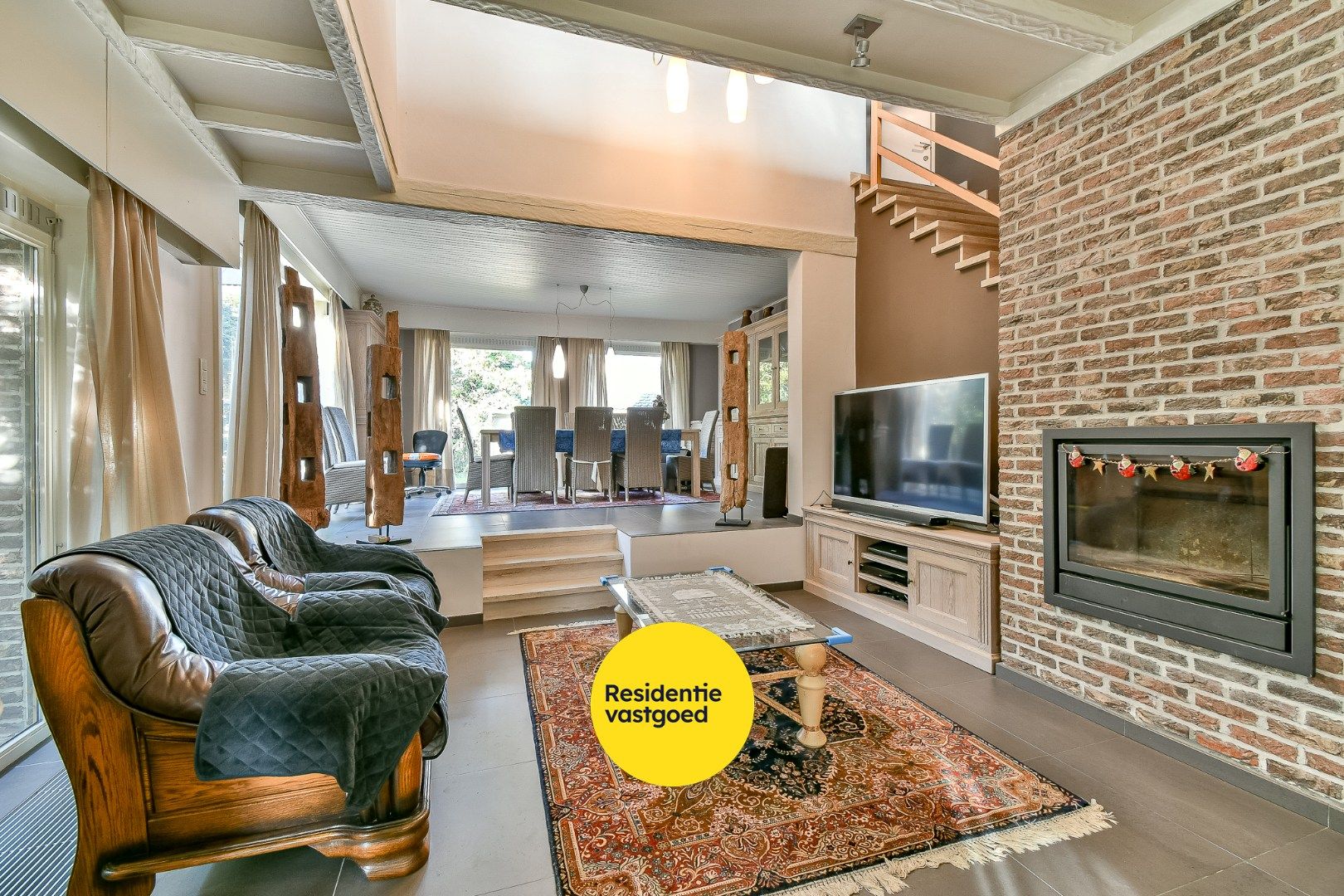 Rustig gelegen open bebouwing met grote tuin en veel ruimte foto 4