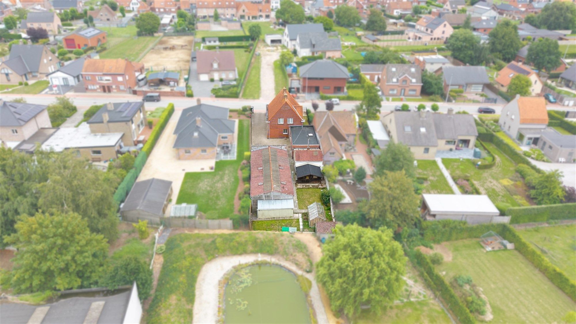 Vrijstaande woning met bijgebouw foto 21