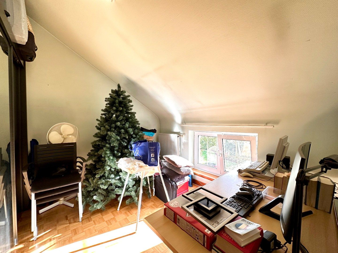 Authentieke vleugel van vierkantshoeve met hoogwaardige afwerking – gelegen in Rutten (Tongeren) foto 21