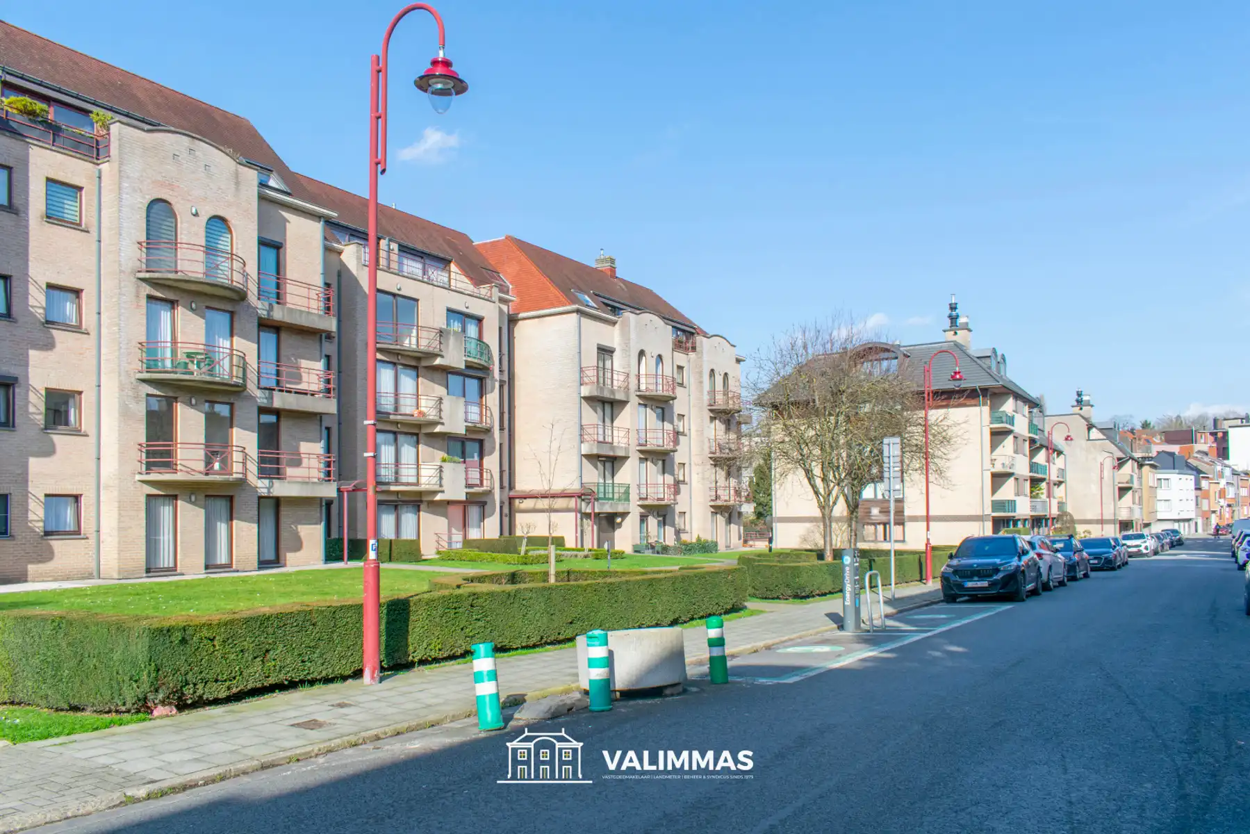 Verzorgd & instapklaar appartement met 2 terrassen, kelder.. foto 2