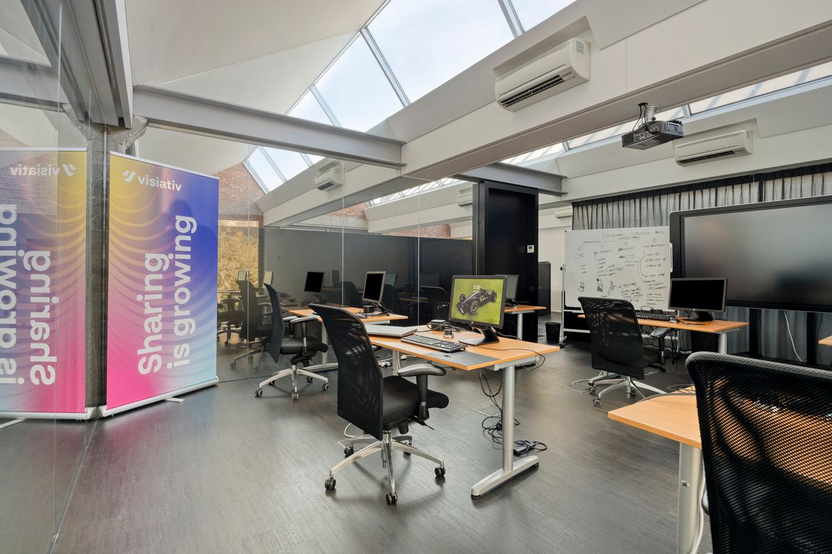 Moderne kantoorruimte op toplocatie nabij E40 en stadscentrum foto 7