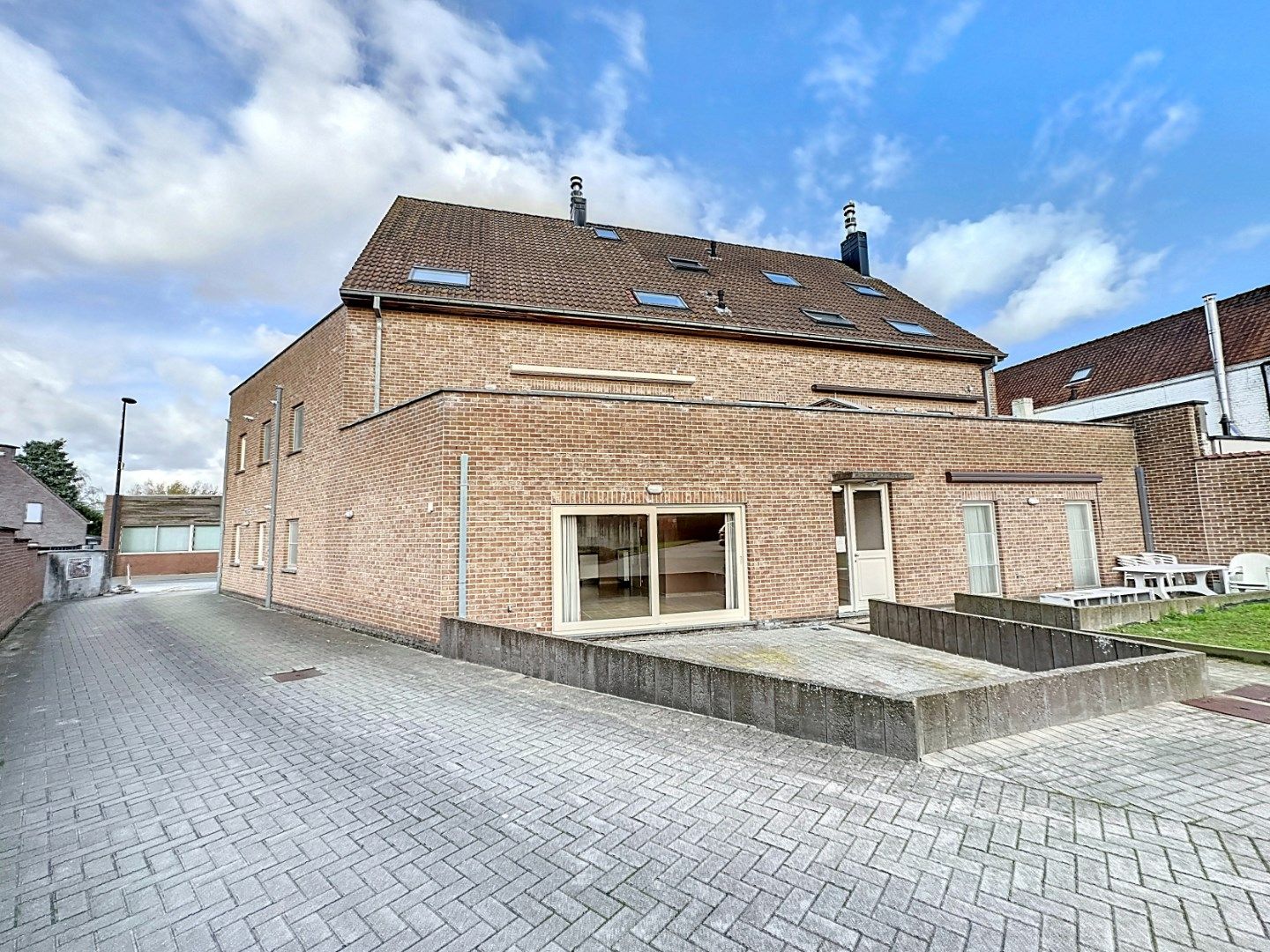 Uitzonderlijk ruim appartement met zonneterras en garage foto 19