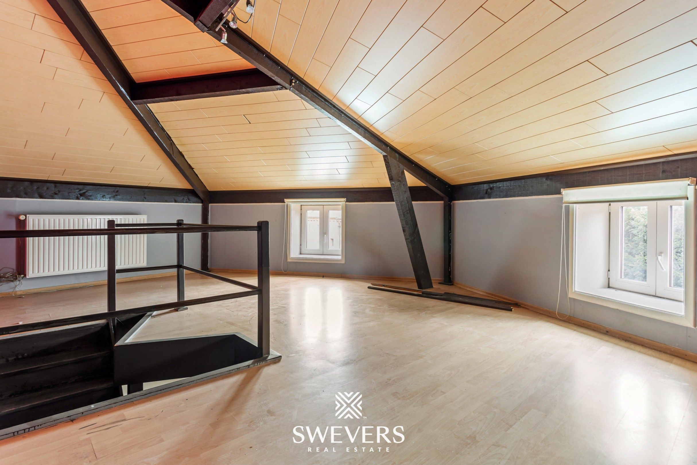 Charmante hoekwoning met potentieel in hartje Tongeren foto 15