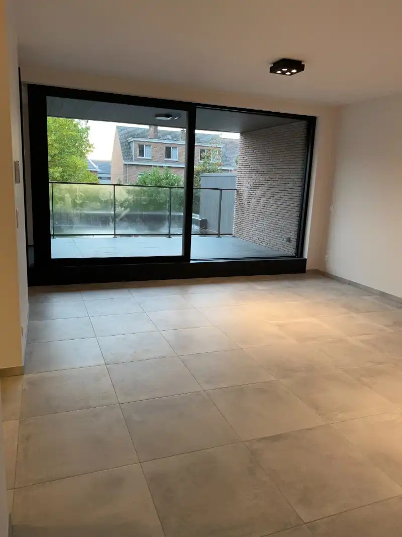Instapklaar 2 slaapkamer appartement foto 6