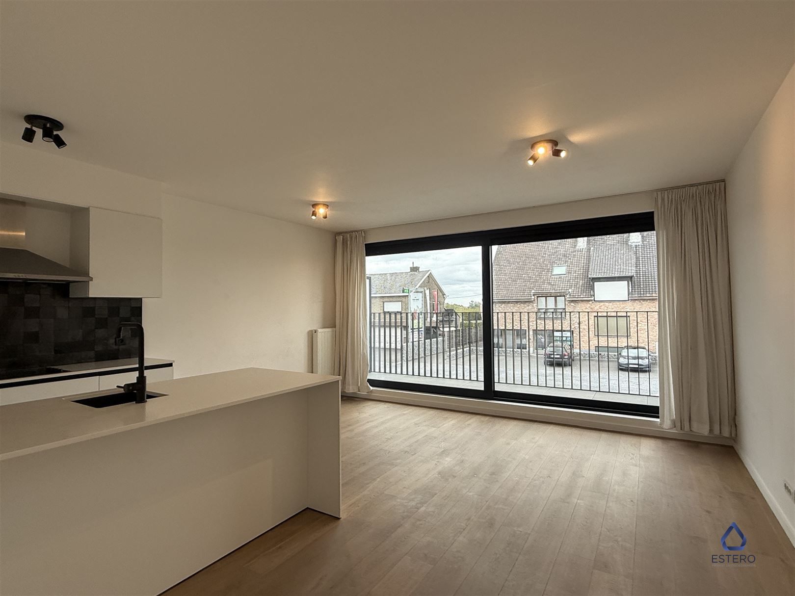 2 slaapkamer appartement op gunstige locatie foto 3