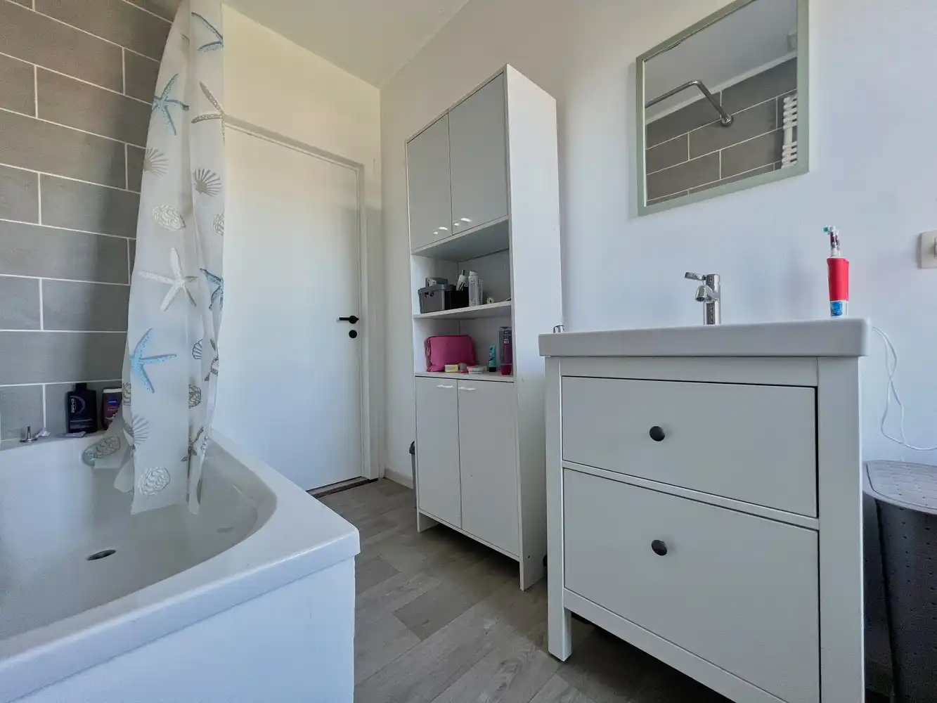 Lichtrijke gezinswoning met 4 slpks. + zonnige tuin! foto 10