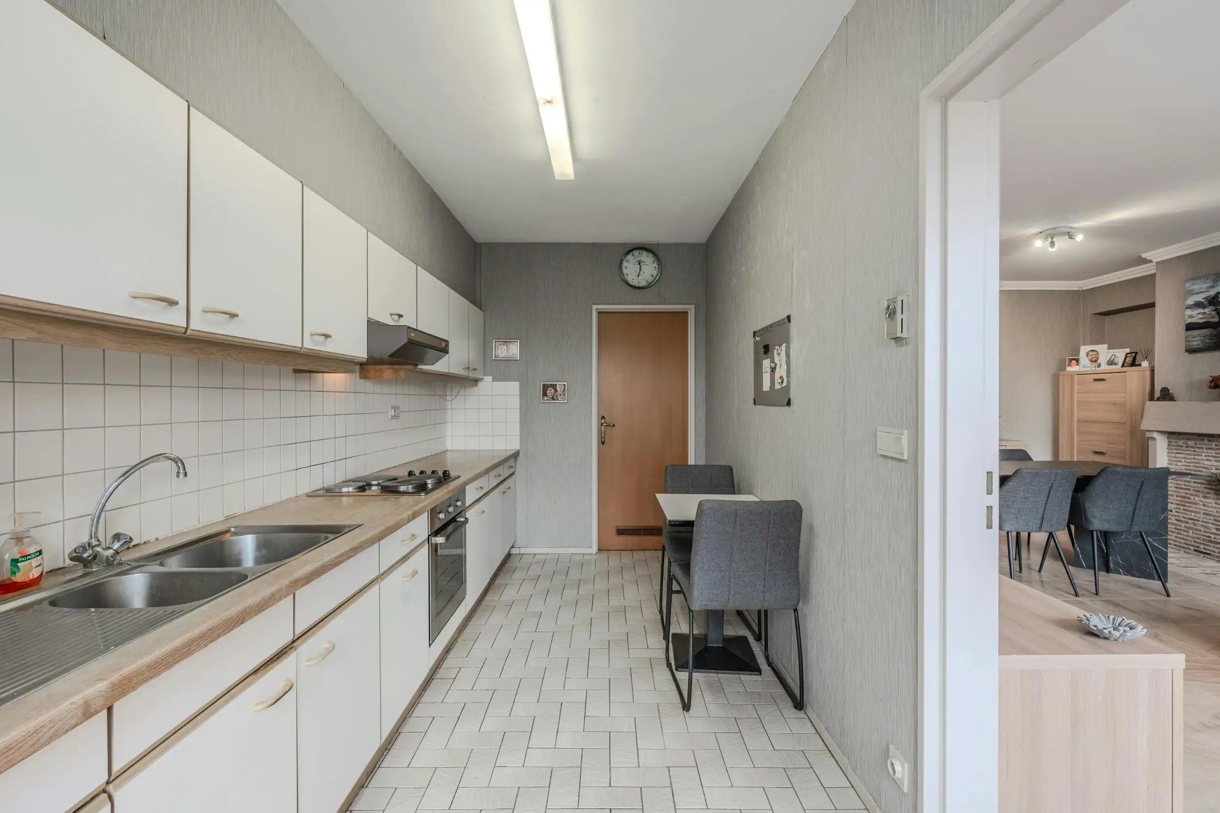 Instapklaar 2-slaapkamer appartement te koop te Gistel  foto 7