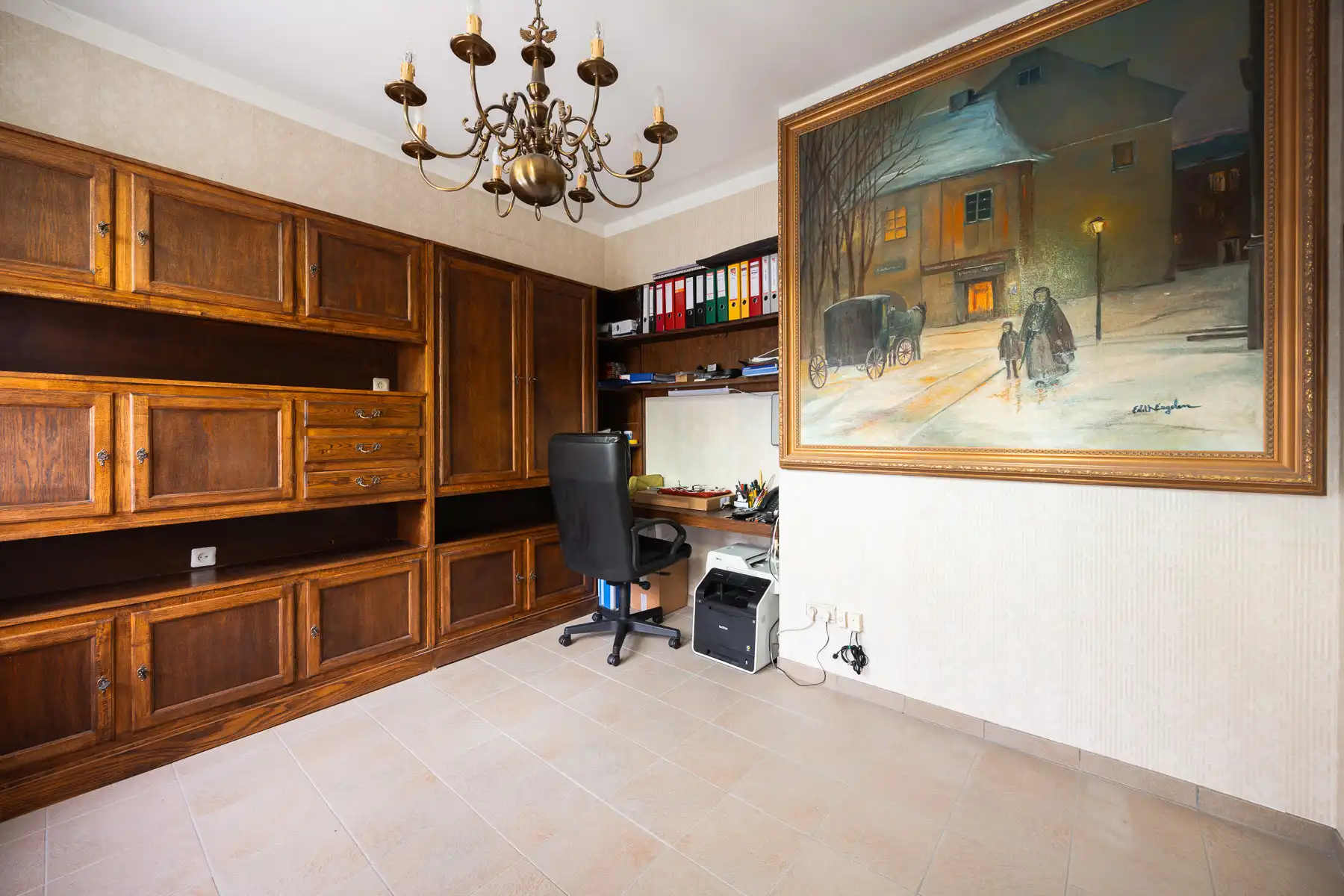 Statige villa met uitzonderlijk veel ruimte en potentieel  foto 4