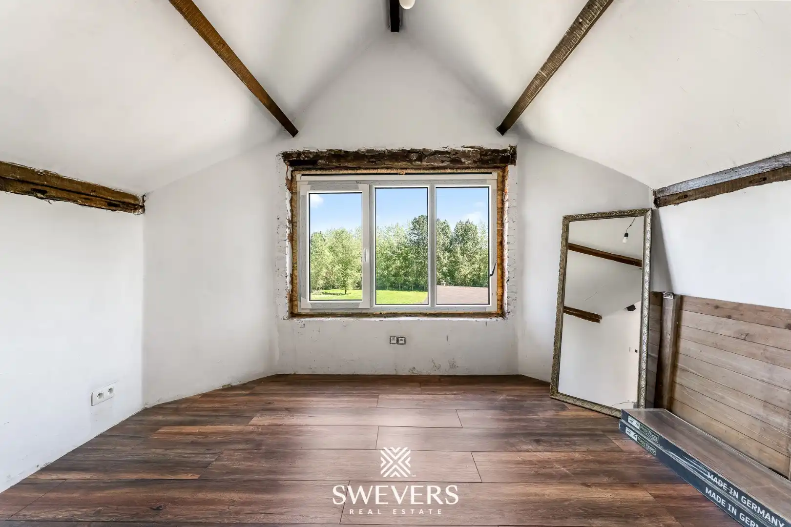 Stijlvolle woning met 4 slpk en prachtige tuin in Tongeren foto 25