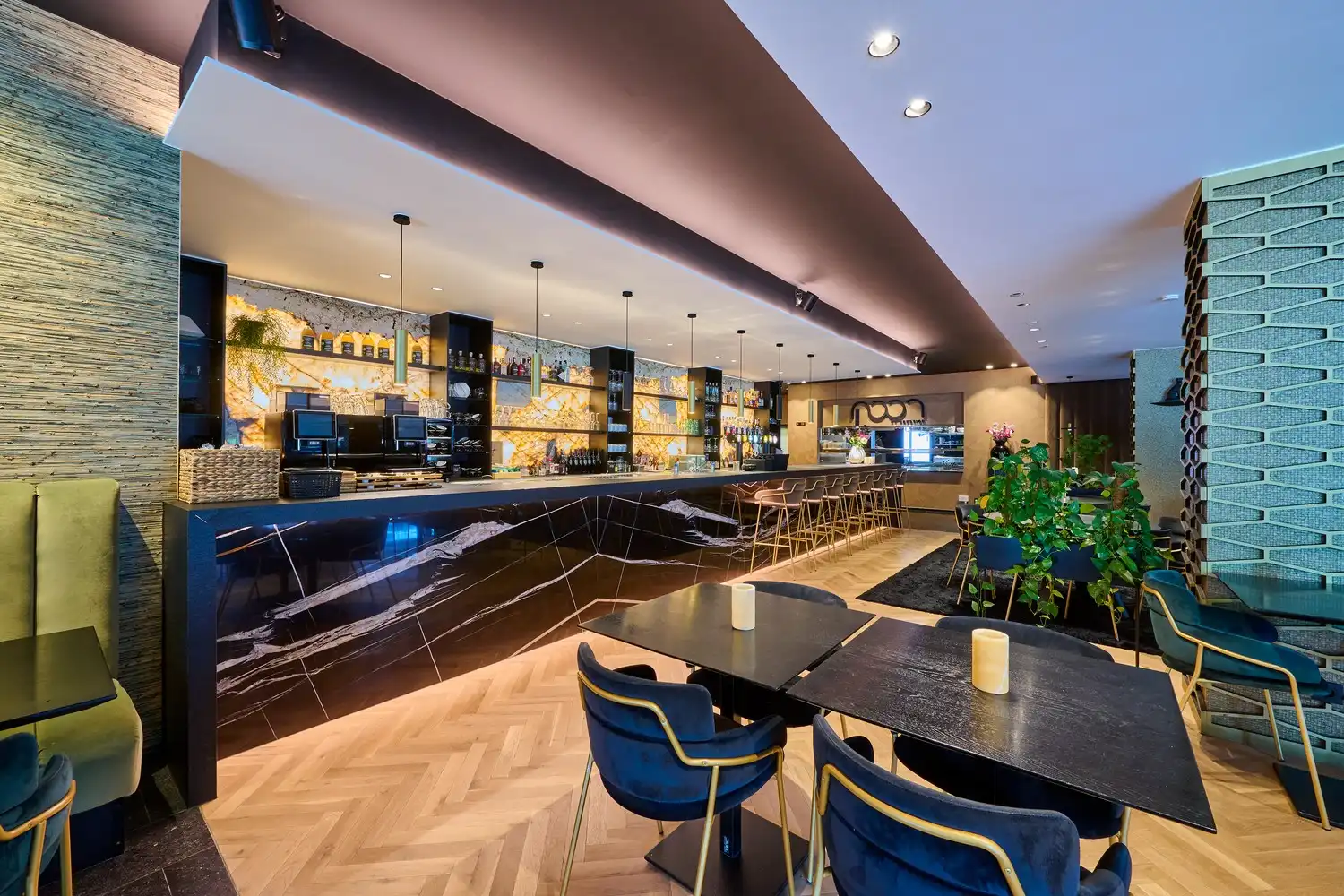 Uniek handelspand op toplocatie in het aangename centrum van Leopoldsburg foto 7