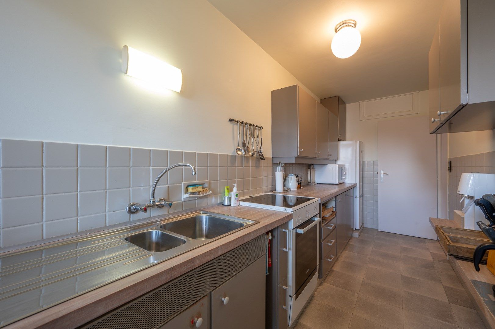 Ruim appartement op een eerste verdieping op de zeedijk Albertstrand met prachtig zeezicht foto 18